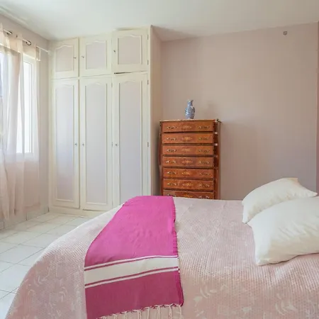 Semesterbostad Cozy In Palais Sur Mer With Kitchen *